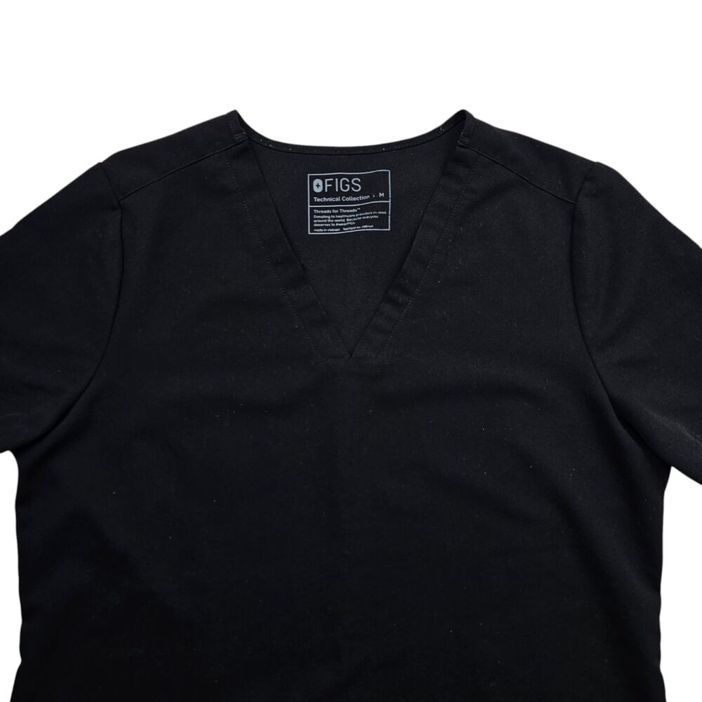Figs Casma Three Pocket Scrub Top Womens Medium Black Uniform Technical - Picture 3 of 8